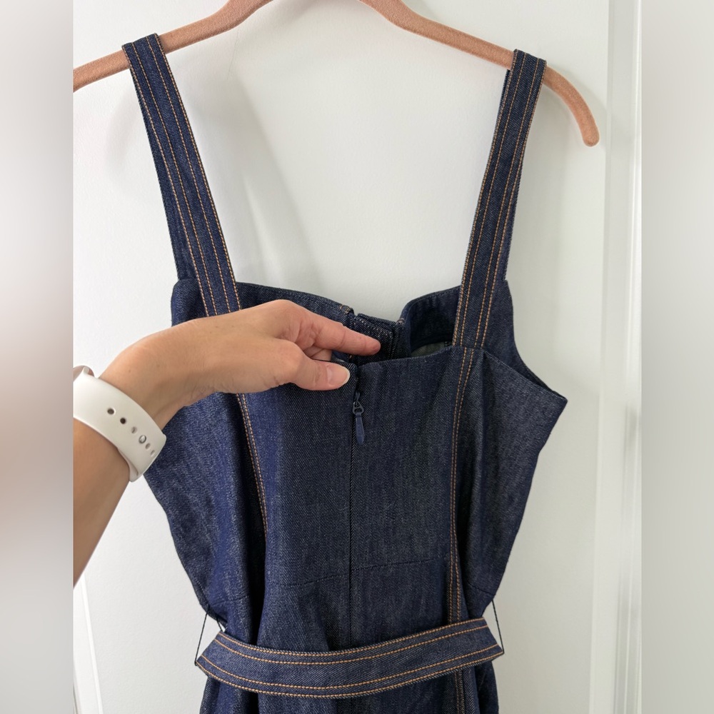 Nicholas the Label Shea Denim Button-Front
Midi-Dress Size 8 NWT - Picture 15 of 16